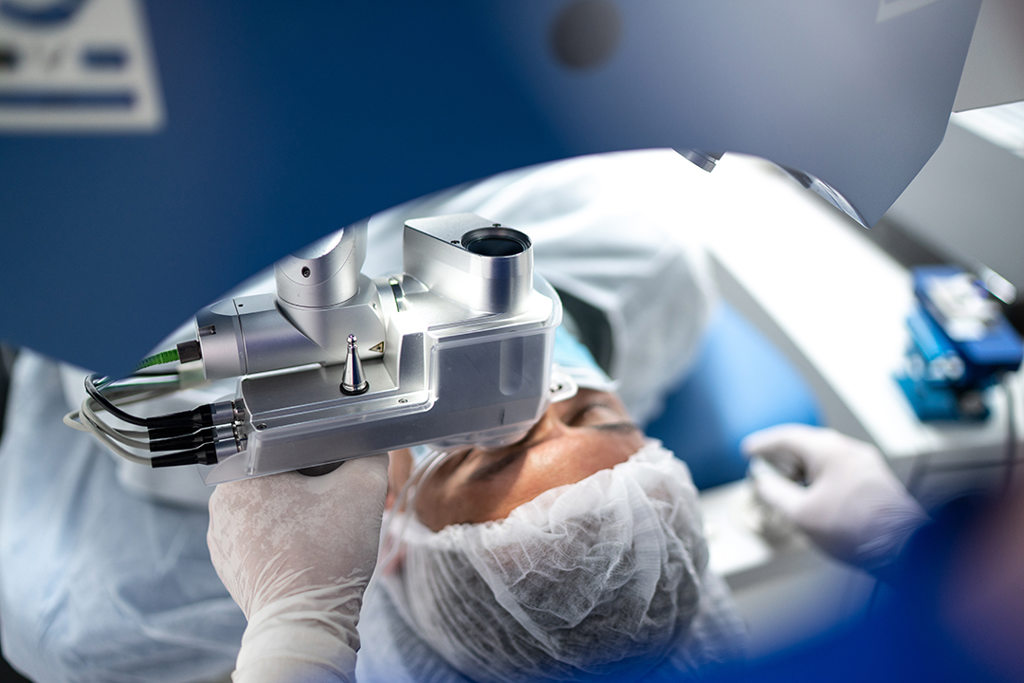 Ophthalmological Surgery at Penn Highlands